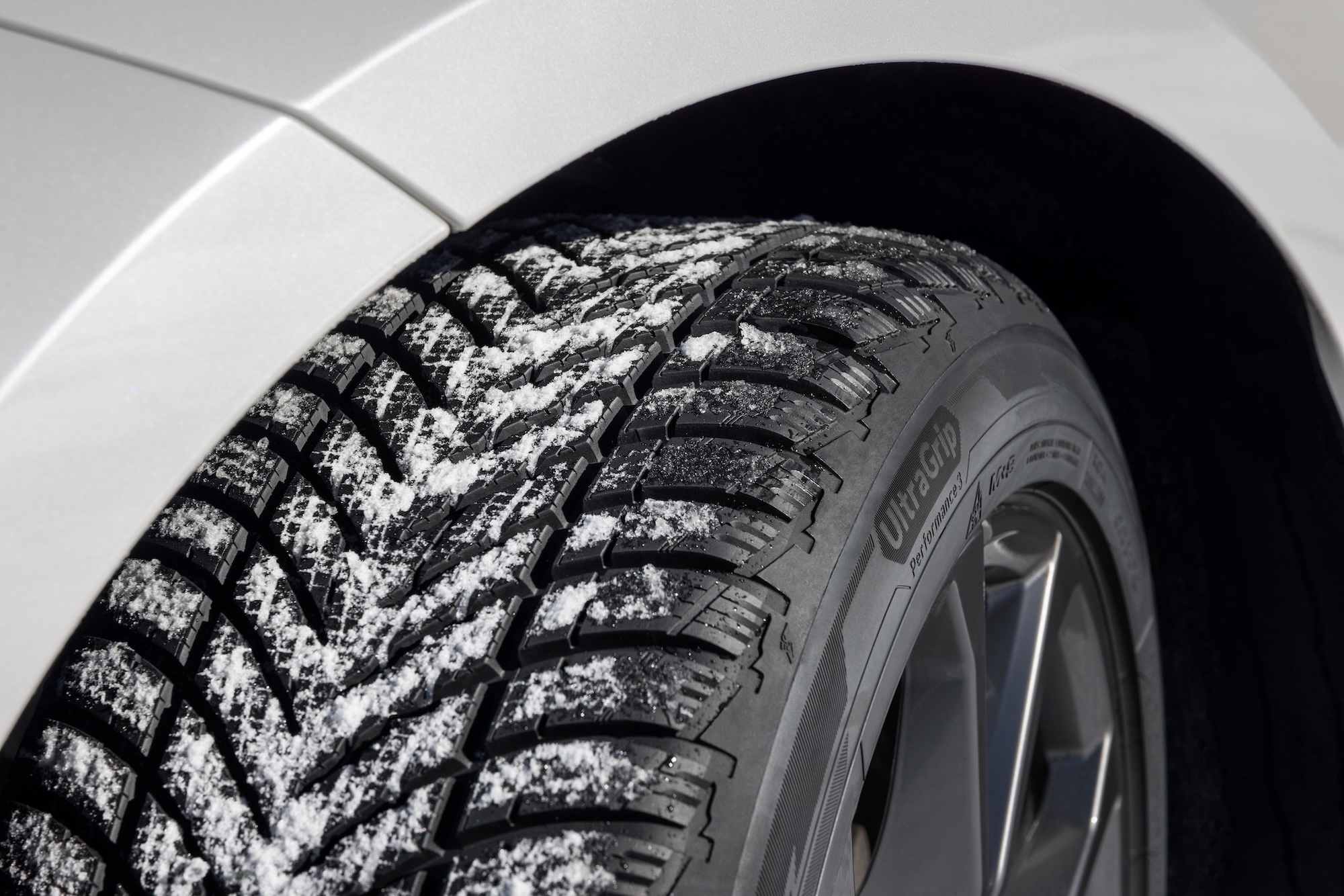 Goodyear UltraGrip Performance 3: sicurezza, affidabilità e comfort per l’inverno